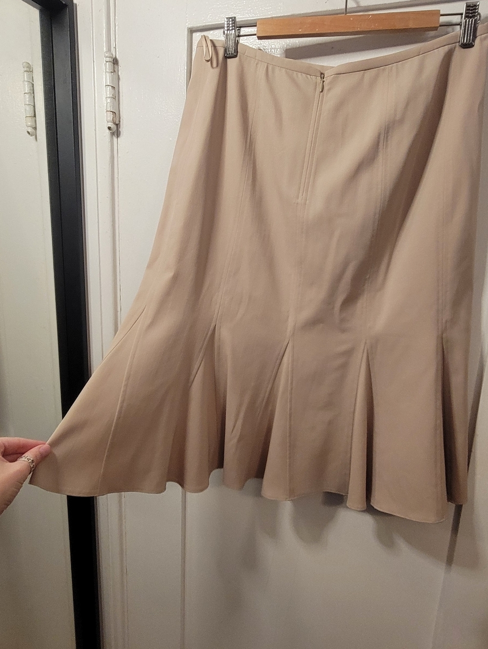 TSE Beige Trumpet Skirt | Y2K 2000s Vintage | NWT | Original $425 Size 12
